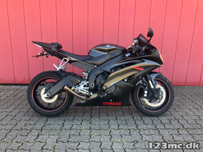 Yamaha YZF R6