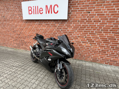 Yamaha YZF R6