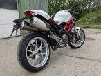 2011 Ducati Monster 1100 2011 Ducati Monster 1100