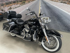 2011 Harley-Davidson FLHRC Road King Classic
