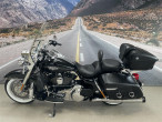 2011 Harley-Davidson FLHRC Road King Classic