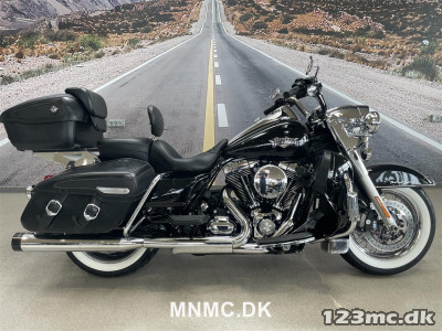 Harley-Davidson FLHRC Road King Classic