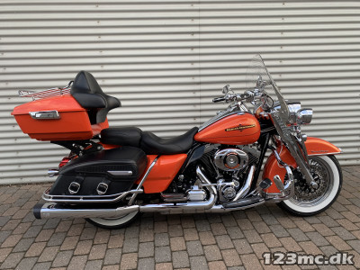 Harley-Davidson FLHRCI Road King Classic
