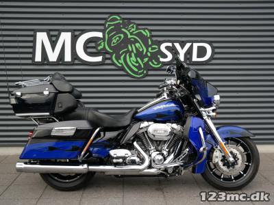Harley-Davidson FLHTCUSE CVO Electra Glide Ultra Classic