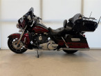 2011 Harley-Davidson FLHTCUSE CVO Electra Glide Ultra Classic