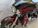 2011 Harley-Davidson FLHTCUSE CVO Electra Glide Ultra Classic