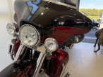 2011 Harley-Davidson FLHTCUSE CVO Electra Glide Ultra Classic
