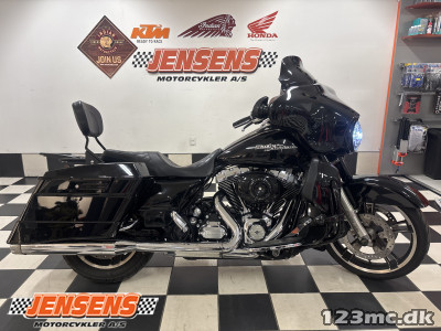 Harley-Davidson FLHX Street Glide