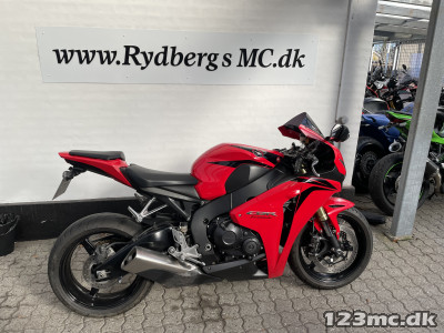 Honda CBR 1000 RR Fireblade Rydbergs Mc 6 måneders Garanti