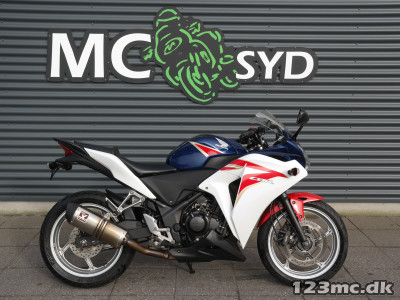 Honda CBR 250 R Honda CBR 250 R