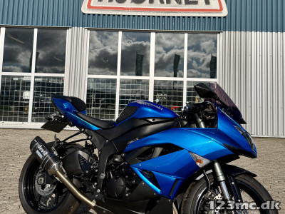 Kawasaki ZX6R