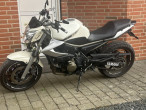 2011 Yamaha XJ6 N