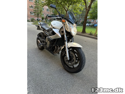 Yamaha XJ6 N