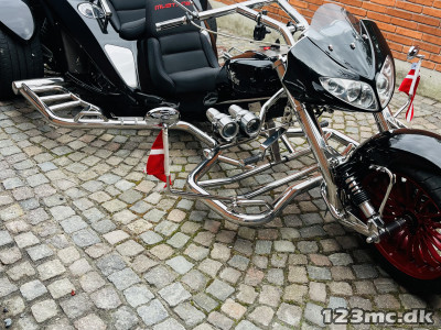 Boom Trike Mustang ST1