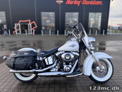 Harley-Davidson FLSTC Heritage Softail Classic