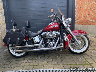 Harley-Davidson FLSTN Softail Deluxe
