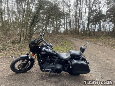 Harley-Davidson FXDB Street Bob