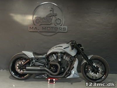 Harley-Davidson VRSCDX Night Rod Special