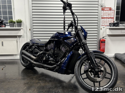 Harley-Davidson VRSCDX Night Rod Special
