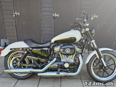 Harley-Davidson XL883L Superlow