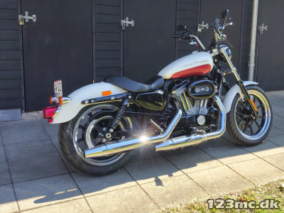 Harley-Davidson XL883L Superlow