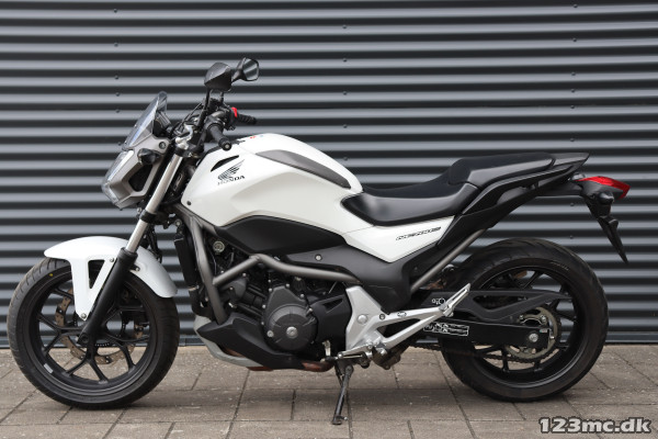 Honda 700nc автомат