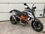 2012 KTM 690 DUKE 2012 KTM 690 DUKE