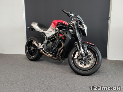 MV Agusta Brutale 1090 RR ABS Street