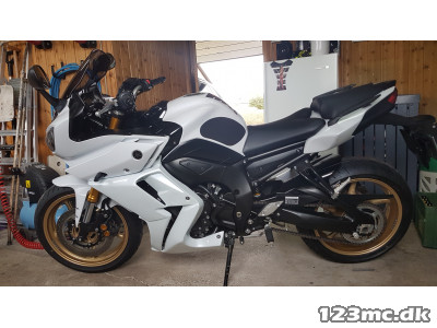 Yamaha FZ8 S
