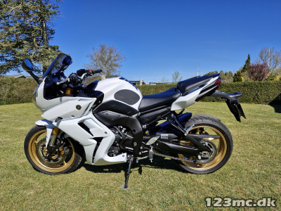 Yamaha FZ8 S