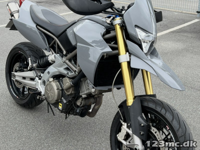 Aprilia Dorsoduro 750