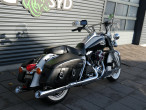 2013 Harley-Davidson FLHRC Road King Classic