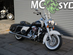 2013 Harley-Davidson FLHRC Road King Classic