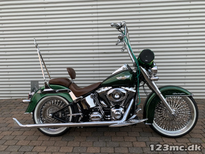 Harley-Davidson FLSTN Softail Deluxe HMC Motorcykler. Vi bytter gerne.