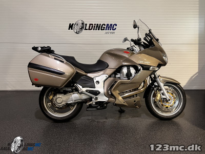 Moto Guzzi Norge 1200 GT Touring