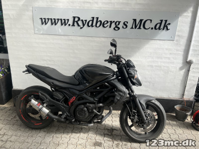 Suzuki SFV 650 Gladius