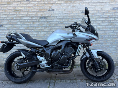 Yamaha FZ6 S2
