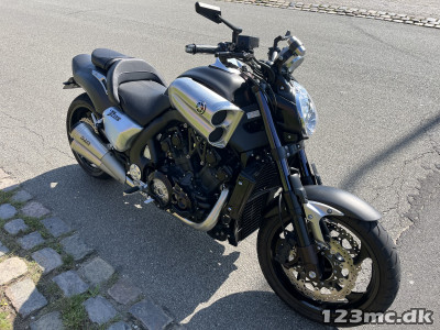 Yamaha V-Max