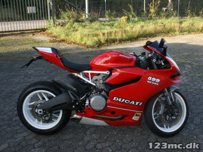 Ducati 899 Panigale