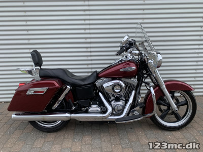 Harley-Davidson FLD Switchback HMC Motorcykler. Vi bytter gerne.