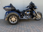 2014 Harley-Davidson FLHTCUTG Tri Glide Ultra