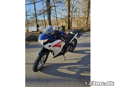 Honda CBR 250 R