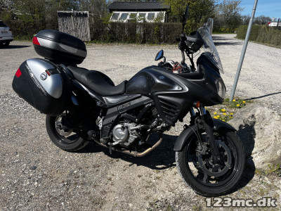 Suzuki DL 650 V-Strom Sport touring