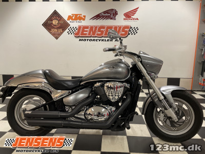 Suzuki VZ 800 Intruder