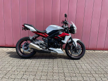 Triumph Street Triple R