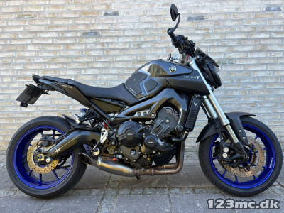 Yamaha MT-09 Yamaha MT-09