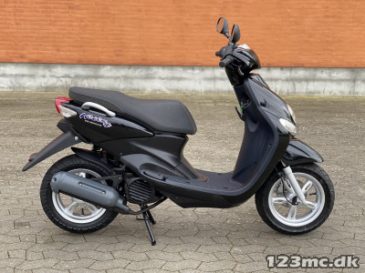 Yamaha Neos
