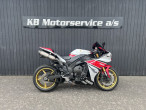 2014 Yamaha YZF R1