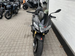 2015 Aprilia Tuono V4 R