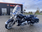 2015 Harley-Davidson FLHRCI Road King Classic 2015 Harley-Davidson FLHRCI Road King Classic